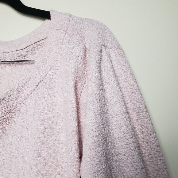 UMGEE Pink Blush Long Sleeve Crop Style Woven Blouse - Picture 3 of 5